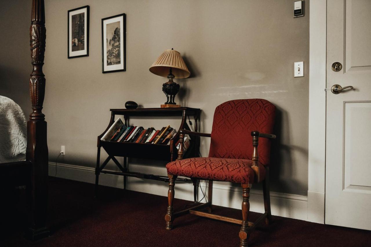 China Clipper Inn (Adults Only) Ouray Bagian luar foto