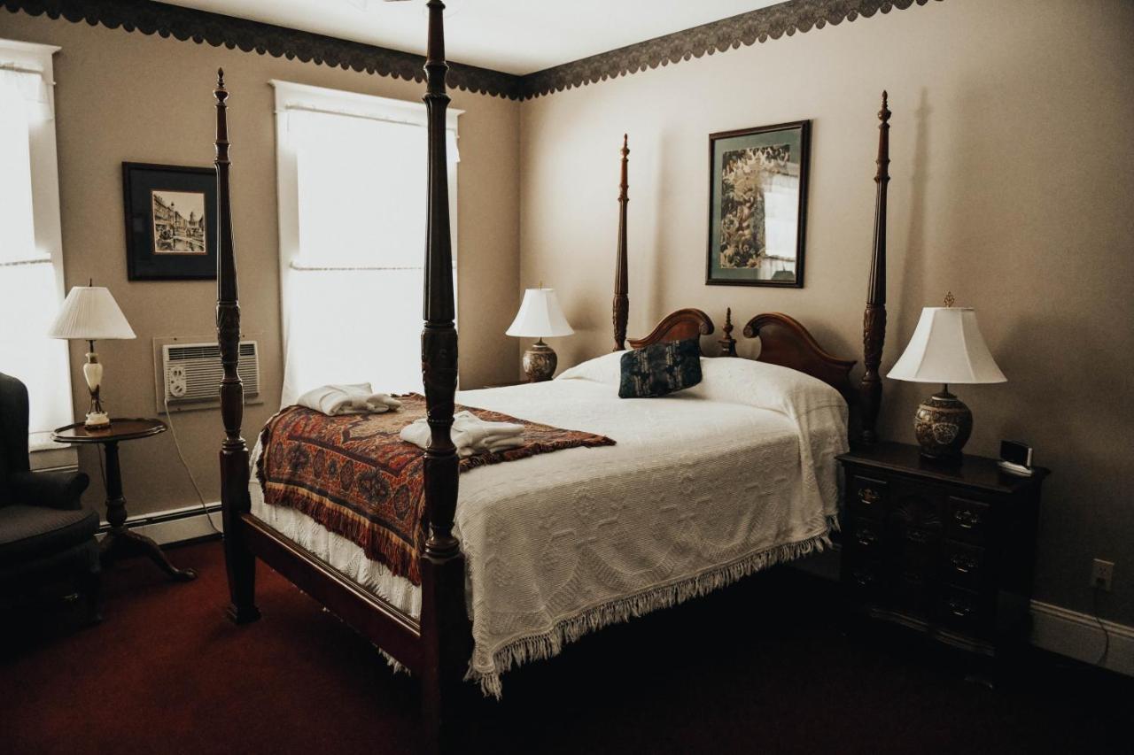 China Clipper Inn (Adults Only) Ouray Bagian luar foto