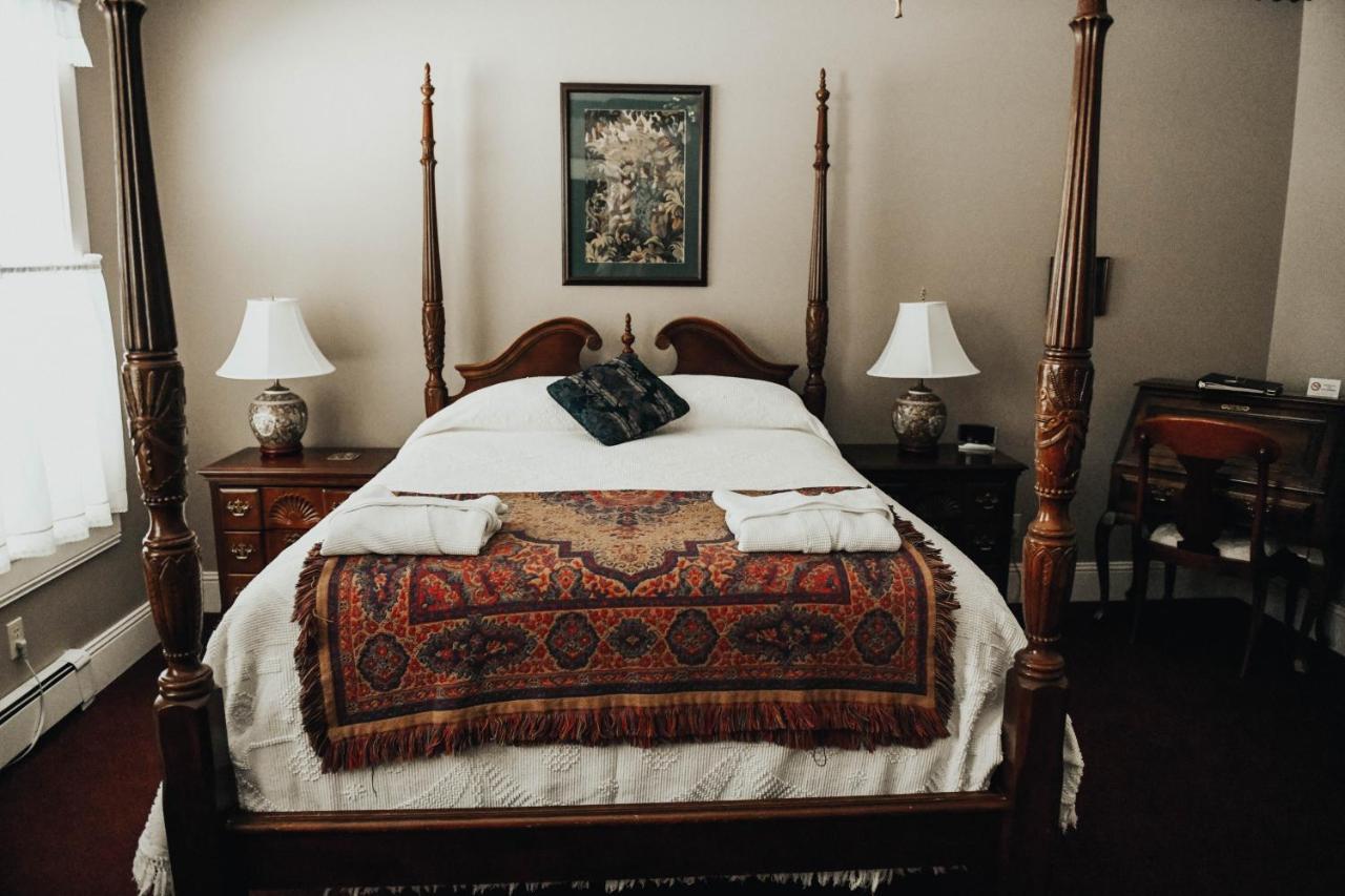 China Clipper Inn (Adults Only) Ouray Bagian luar foto