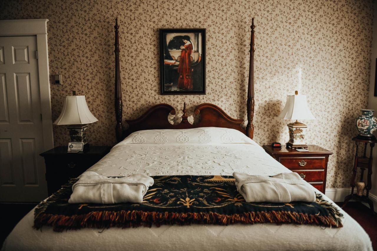 China Clipper Inn (Adults Only) Ouray Bagian luar foto