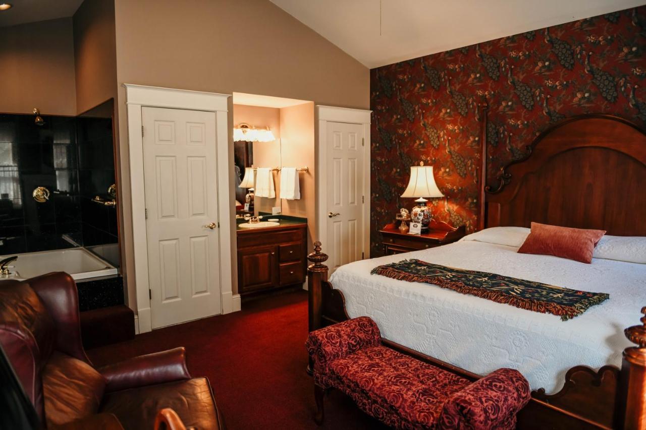 China Clipper Inn (Adults Only) Ouray Bagian luar foto