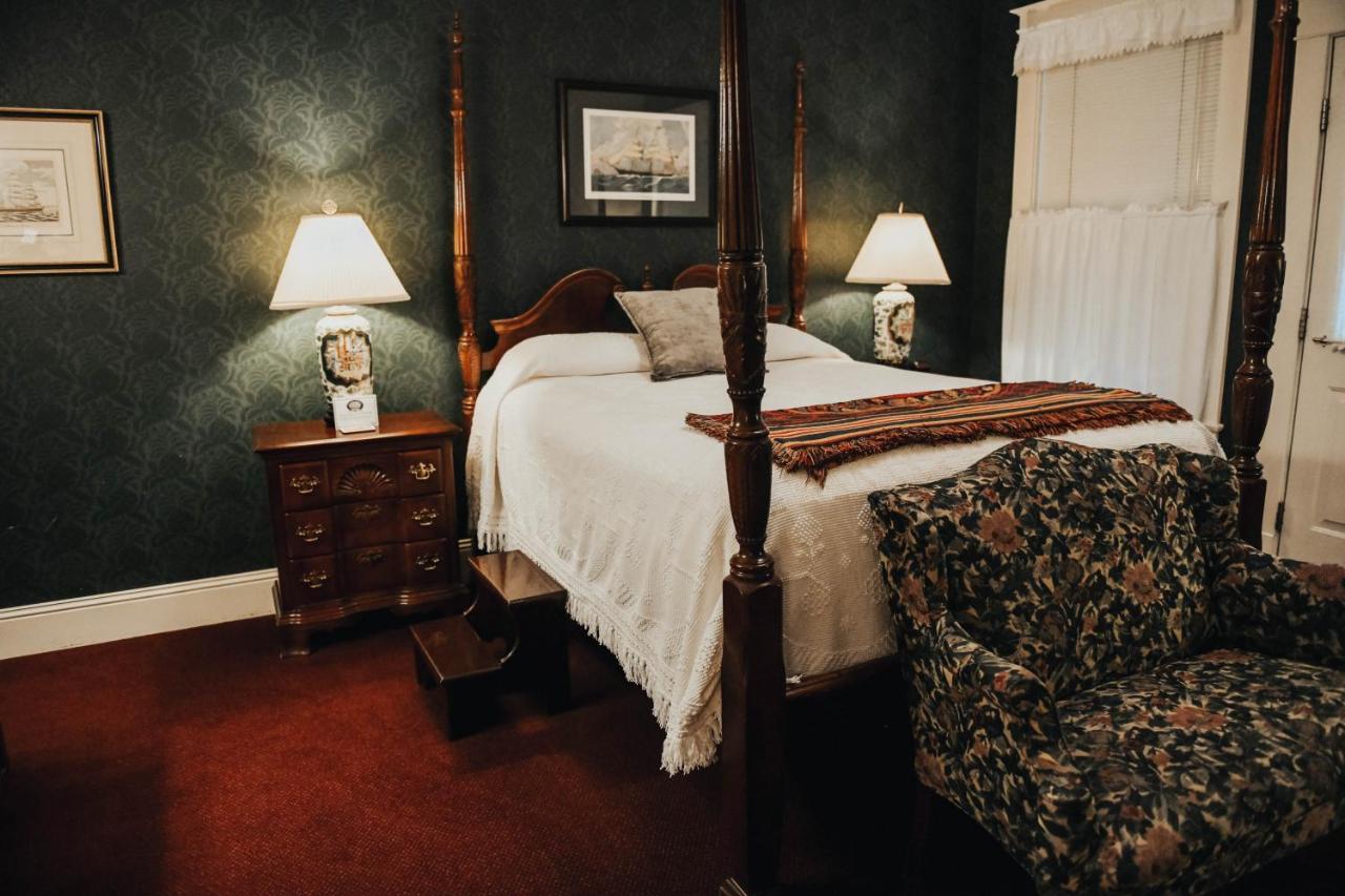 China Clipper Inn (Adults Only) Ouray Bagian luar foto