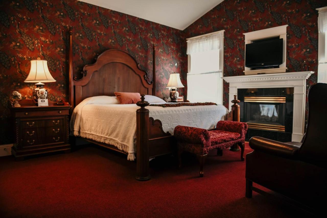 China Clipper Inn (Adults Only) Ouray Bagian luar foto