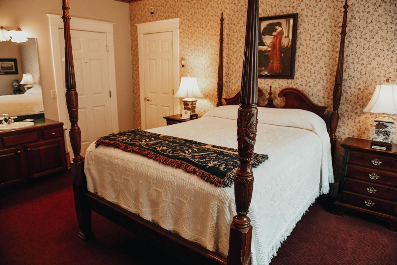 China Clipper Inn (Adults Only) Ouray Bagian luar foto