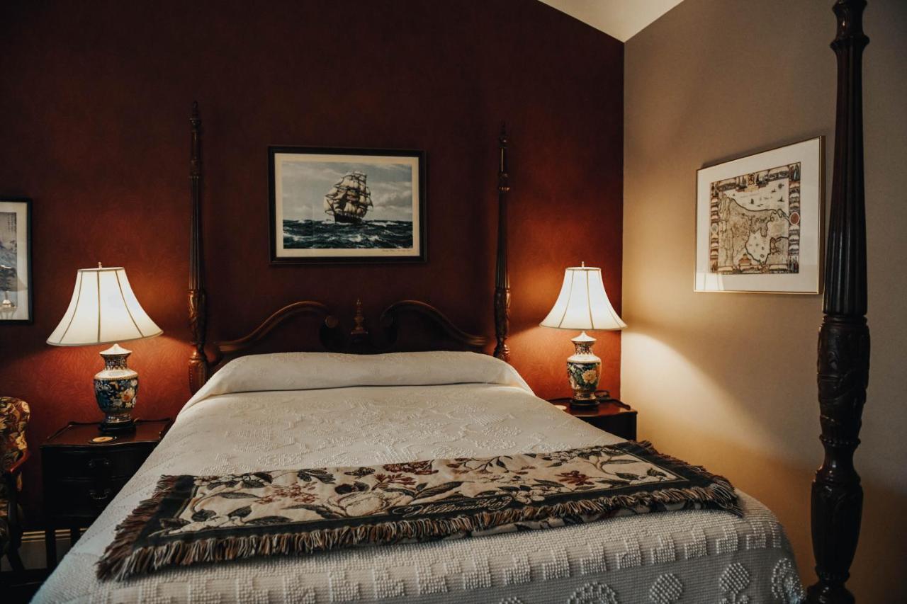 China Clipper Inn (Adults Only) Ouray Bagian luar foto