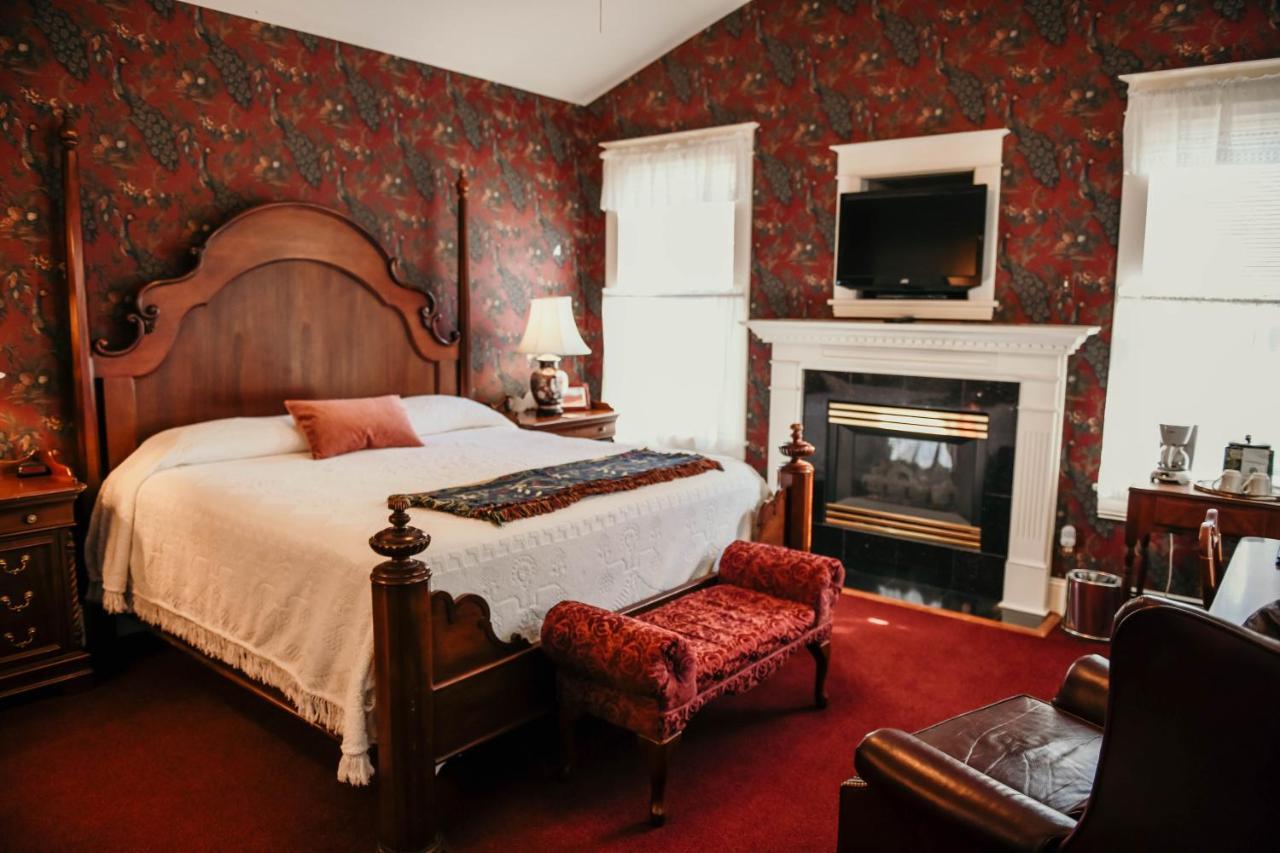 China Clipper Inn (Adults Only) Ouray Bagian luar foto